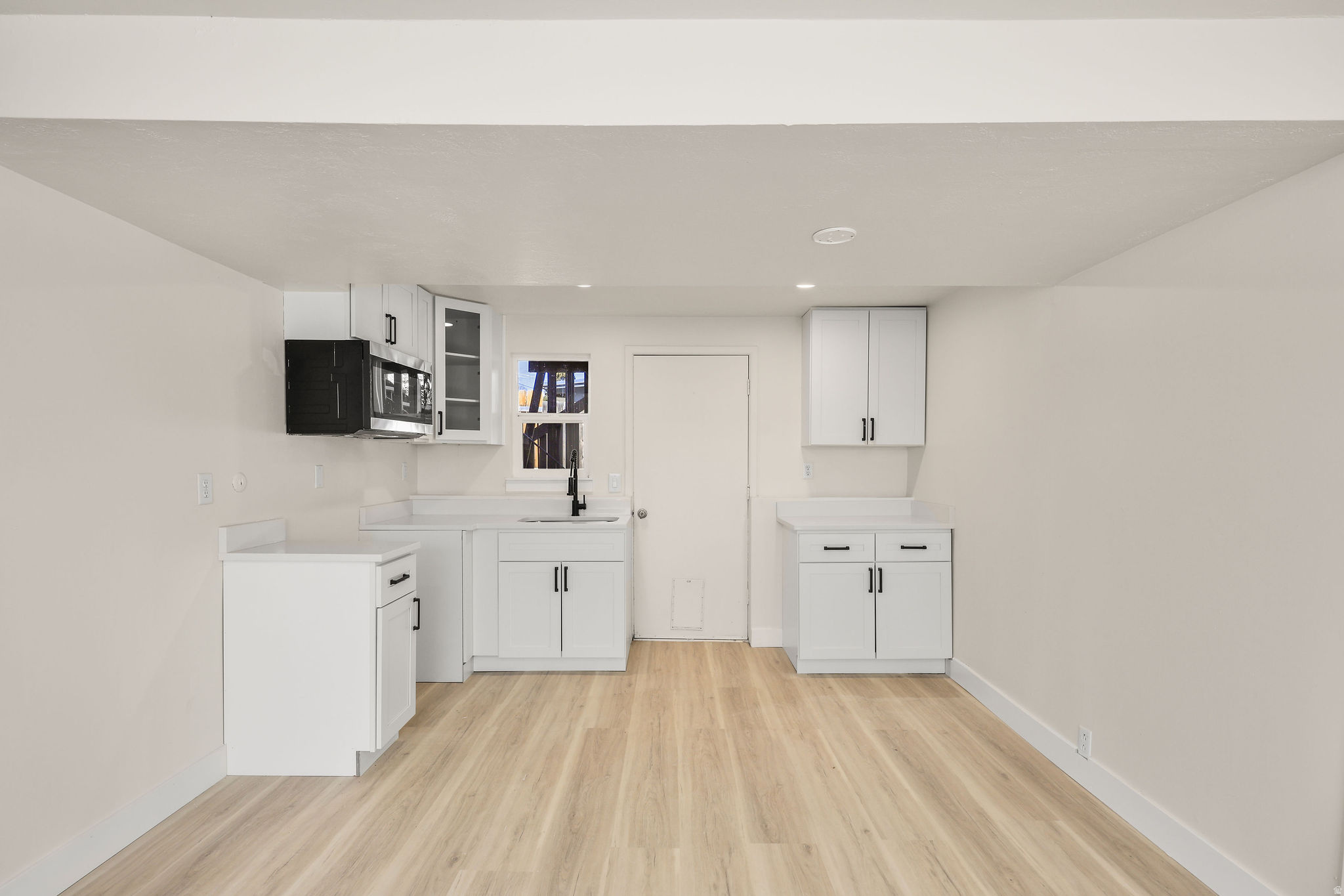 GLEN HEATHER # 4 - Residential