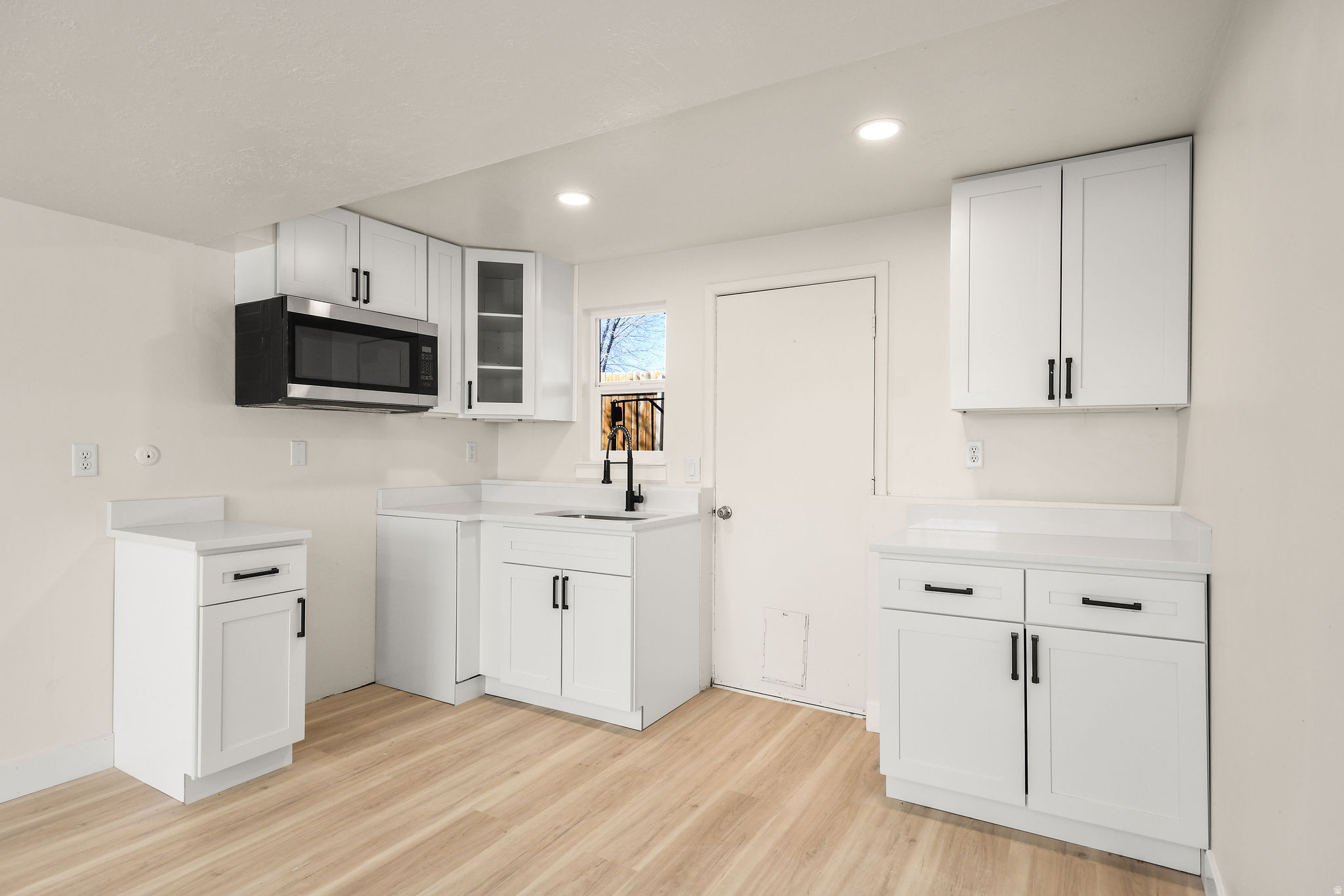 GLEN HEATHER # 4 - Residential