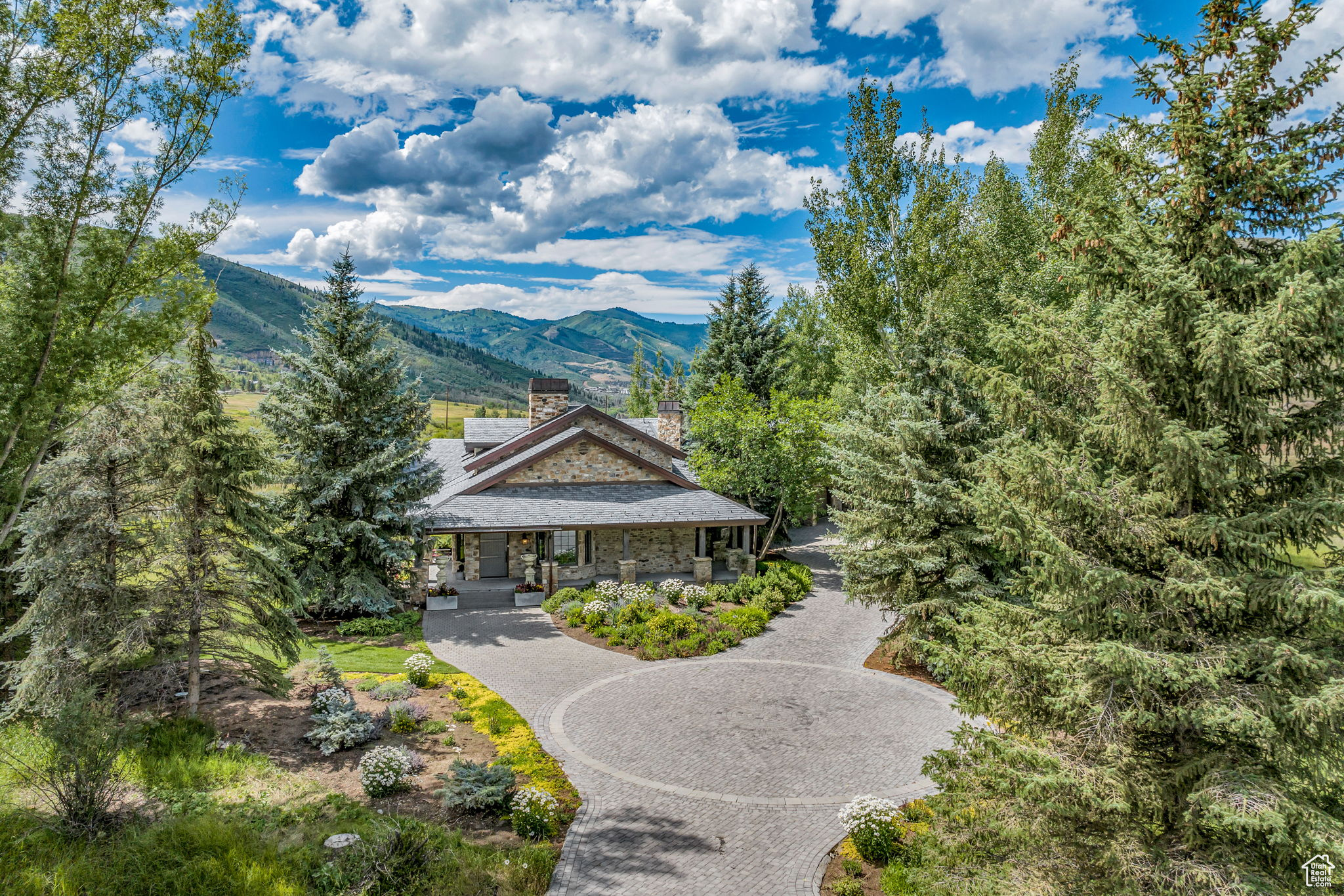 2743 Meadow Creek Dr, Park City, Utah image 3