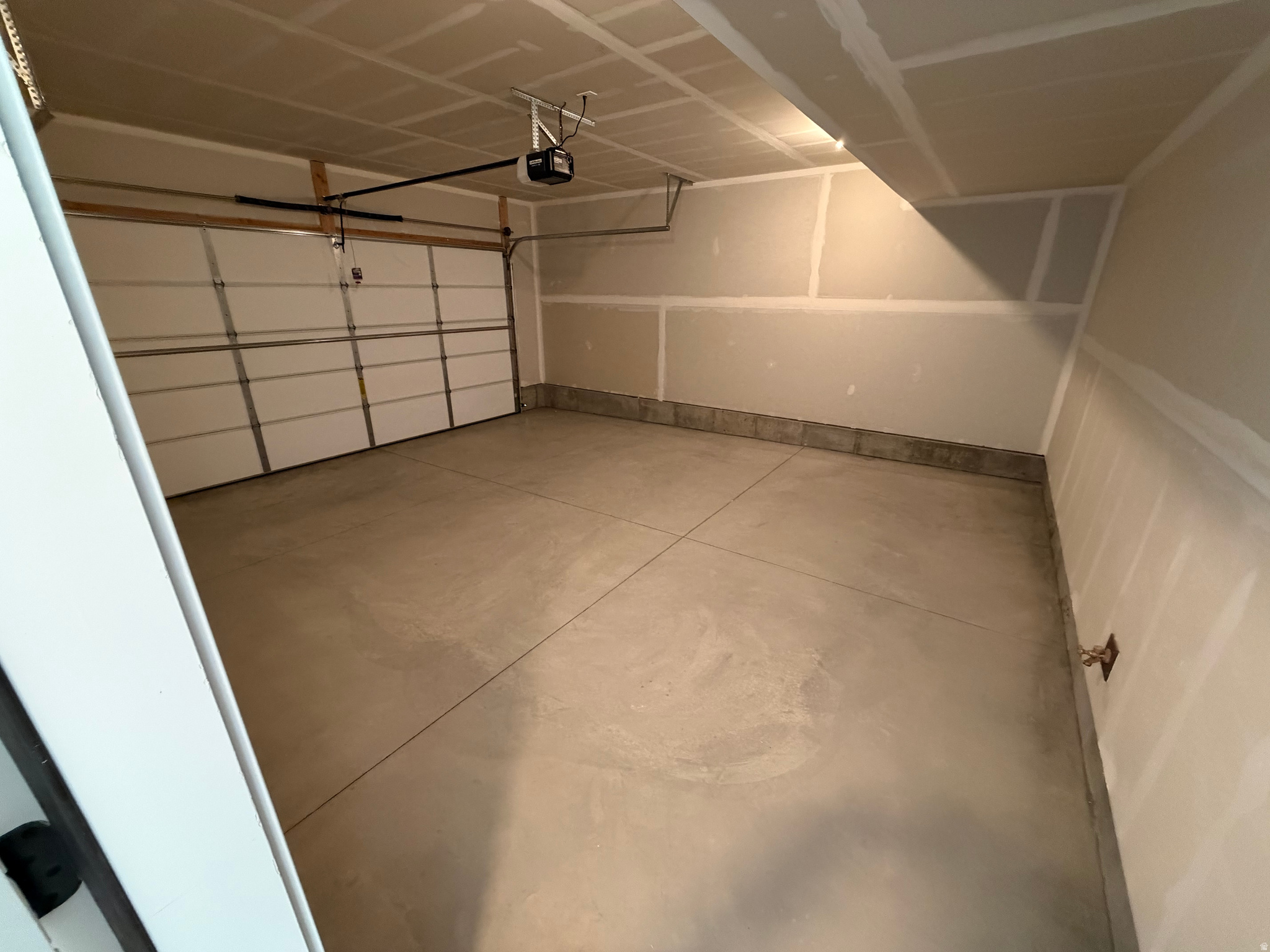 GOLDEN FOREST - Residential