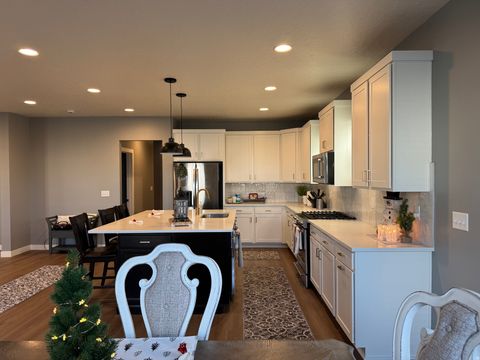 Tiny photo for 6887 W SKIP ROCK RD, South Jordan, UT 84009 (MLS # 2126883)