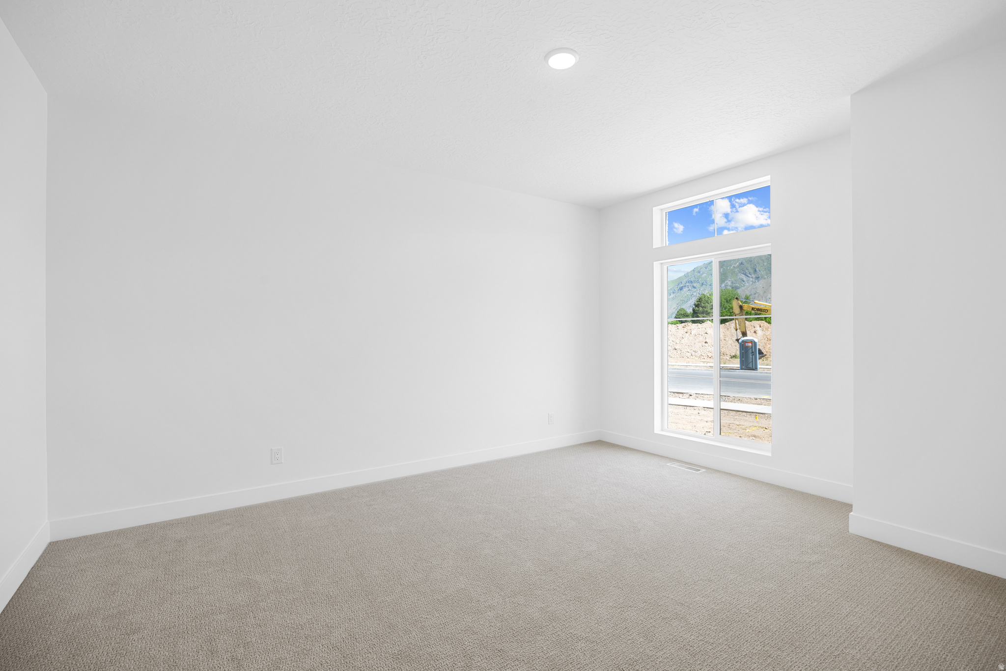 OAKRIDGE COVE - Residential