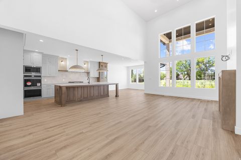 Tiny photo for 2748 S EAGLE DR #05, Spanish Fork, UT 84660 (MLS # 2159019)