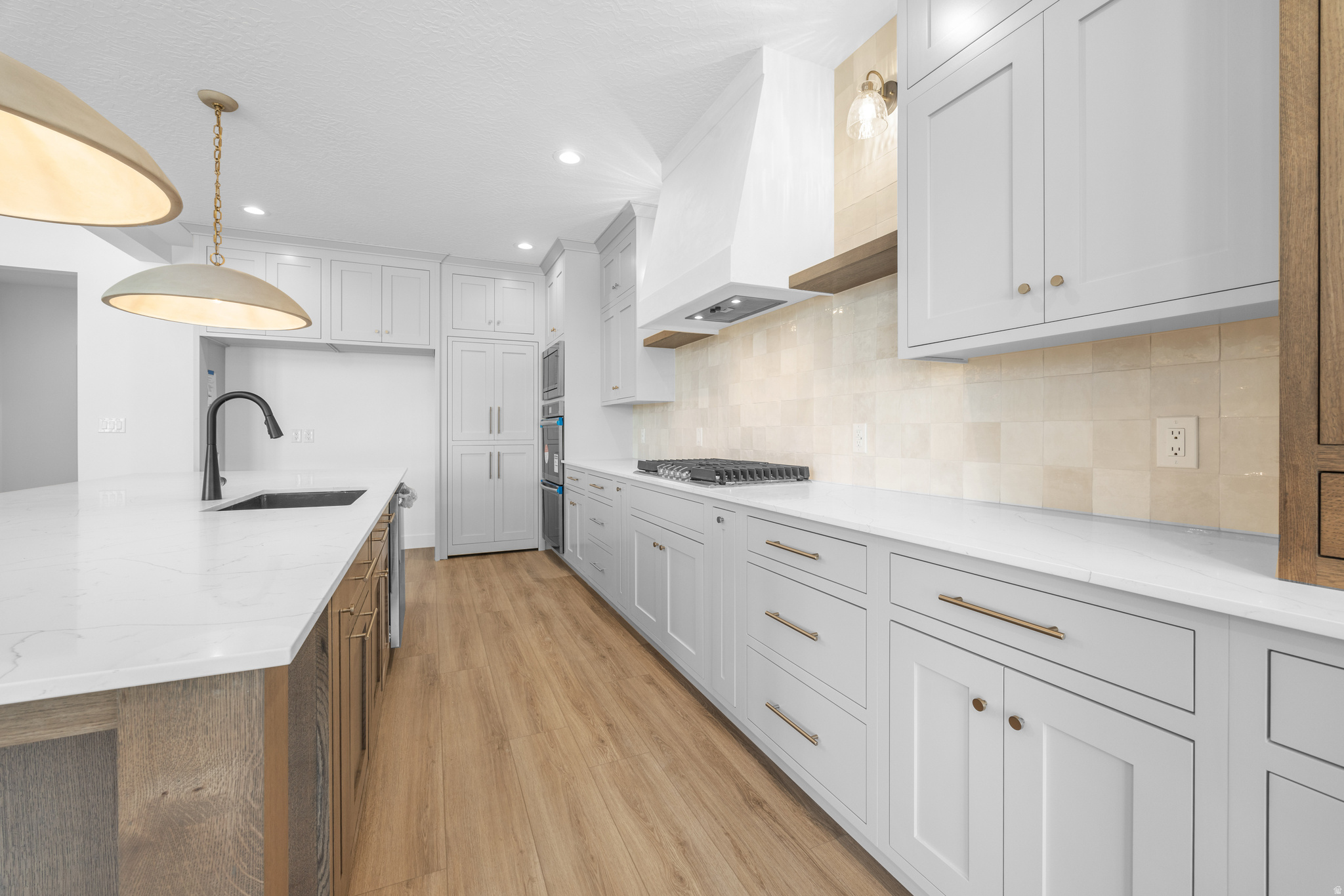 OAKRIDGE COVE - Residential