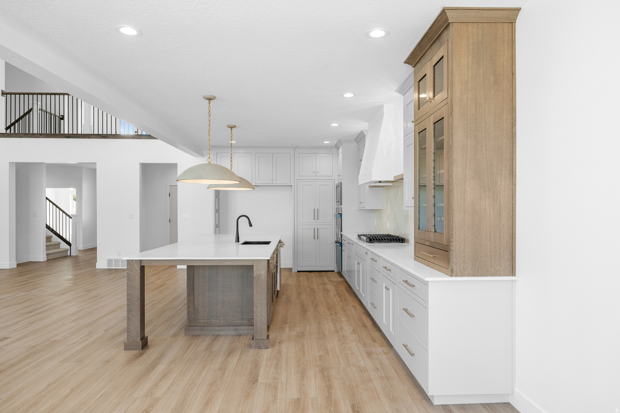 OAKRIDGE COVE - Residential