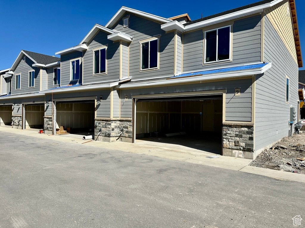 FIREFLY ESTATES PHASE 1 - Residential