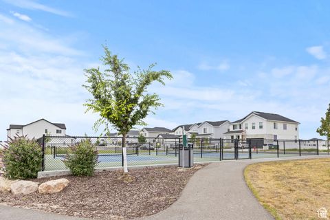 Tiny photo for 3022 S SHORELINE DR S, Syracuse, UT 84075 (MLS # 2124735)