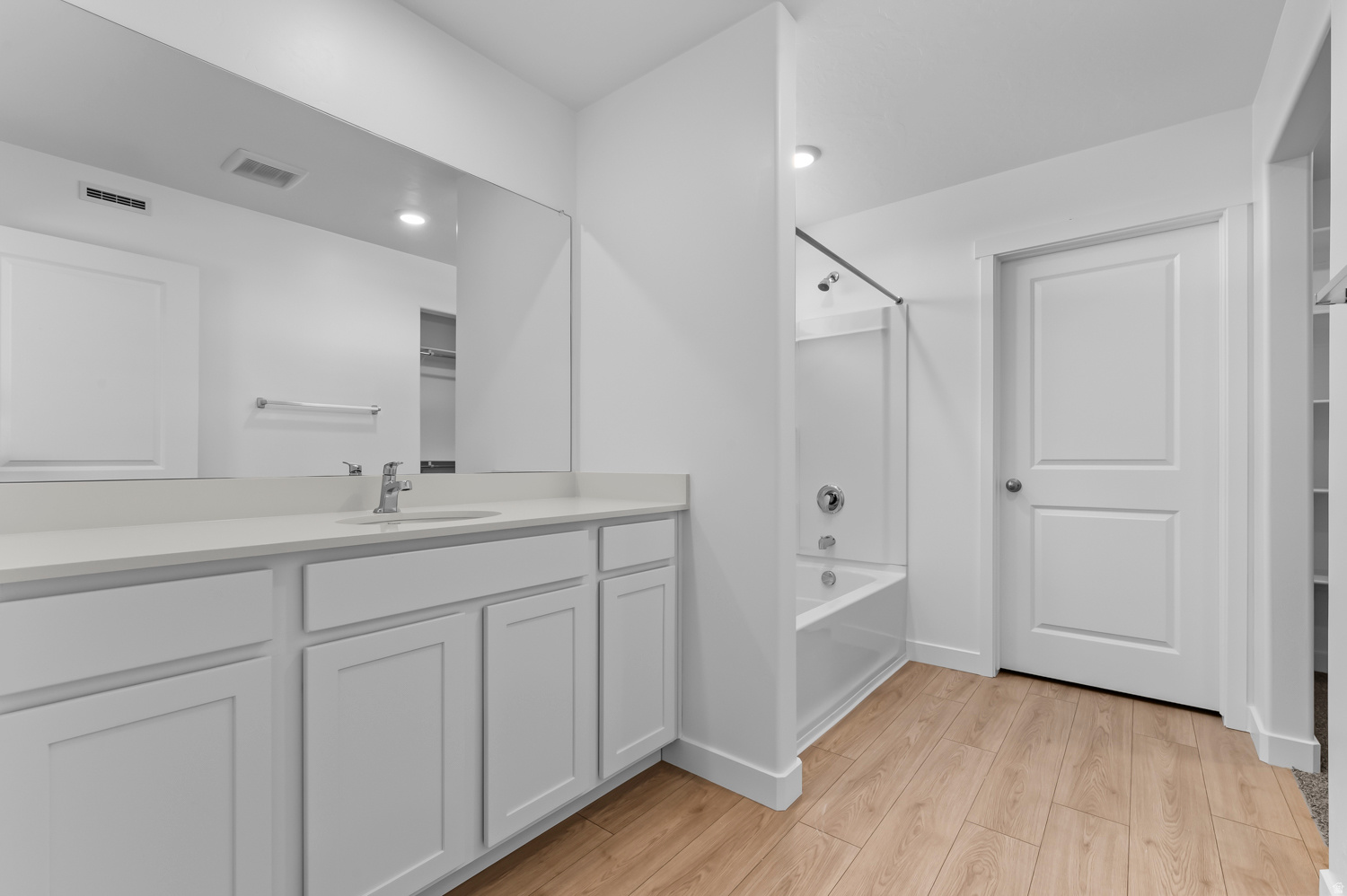 VIRIDIAN - Residential