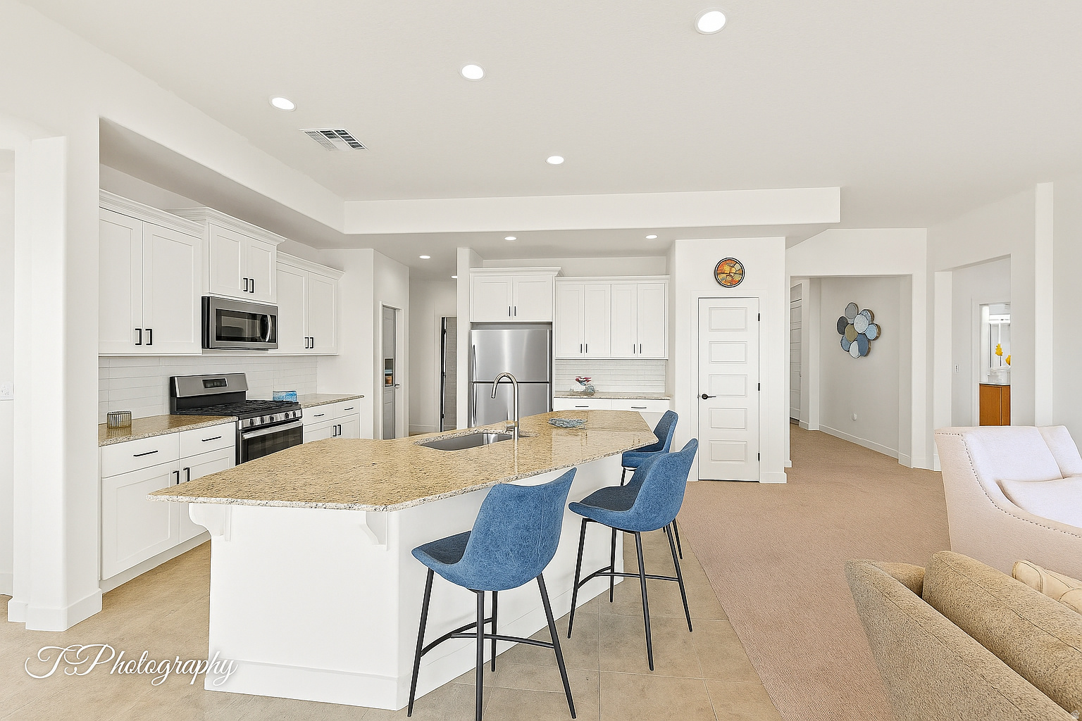 PERRY LANDING - Residential