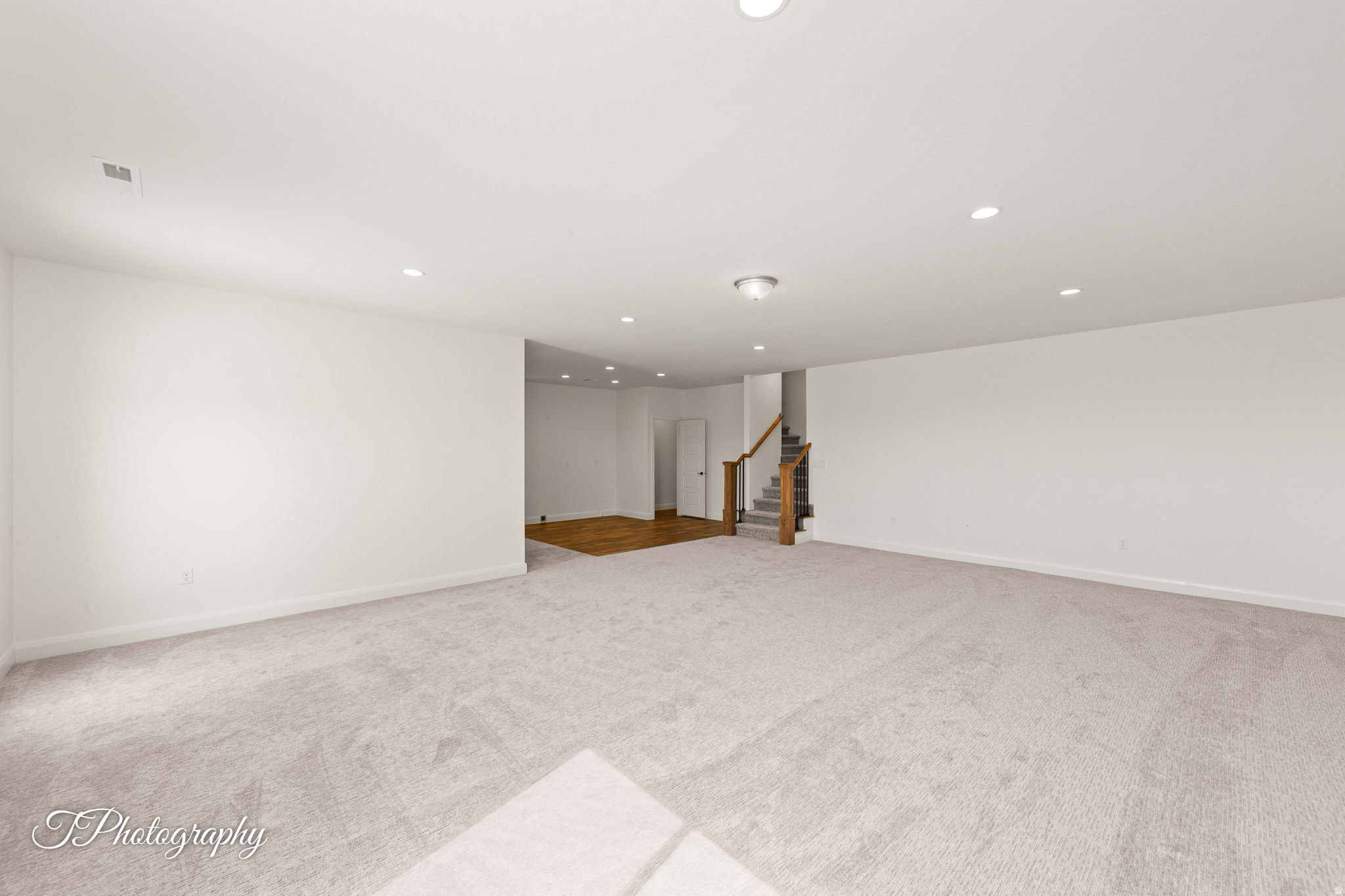 PERRY LANDING - Residential