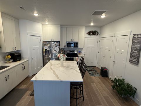 Tiny photo for 2784 E FOSTORIA ALY N, Eagle Mountain, UT 84005 (MLS # 2158895)