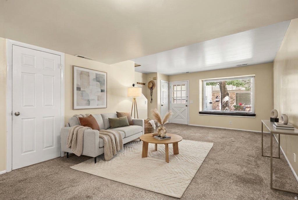 Photo of 2120 E GEORGETOWN SQ, Millcreek, UT 84109 (MLS # 2171907)