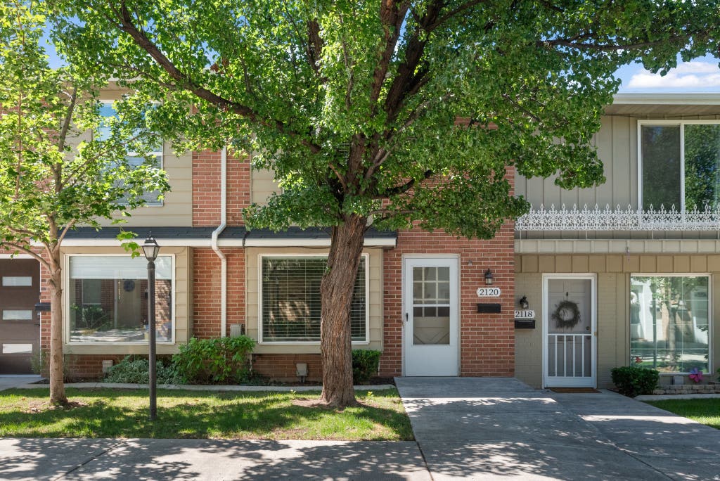 Photo of 2120 E GEORGETOWN SQ, Millcreek, UT 84109 (MLS # 2171907)