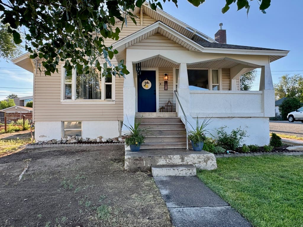 Photo of 89 N 100 W, Milford, UT 84751 (MLS # 2179468)