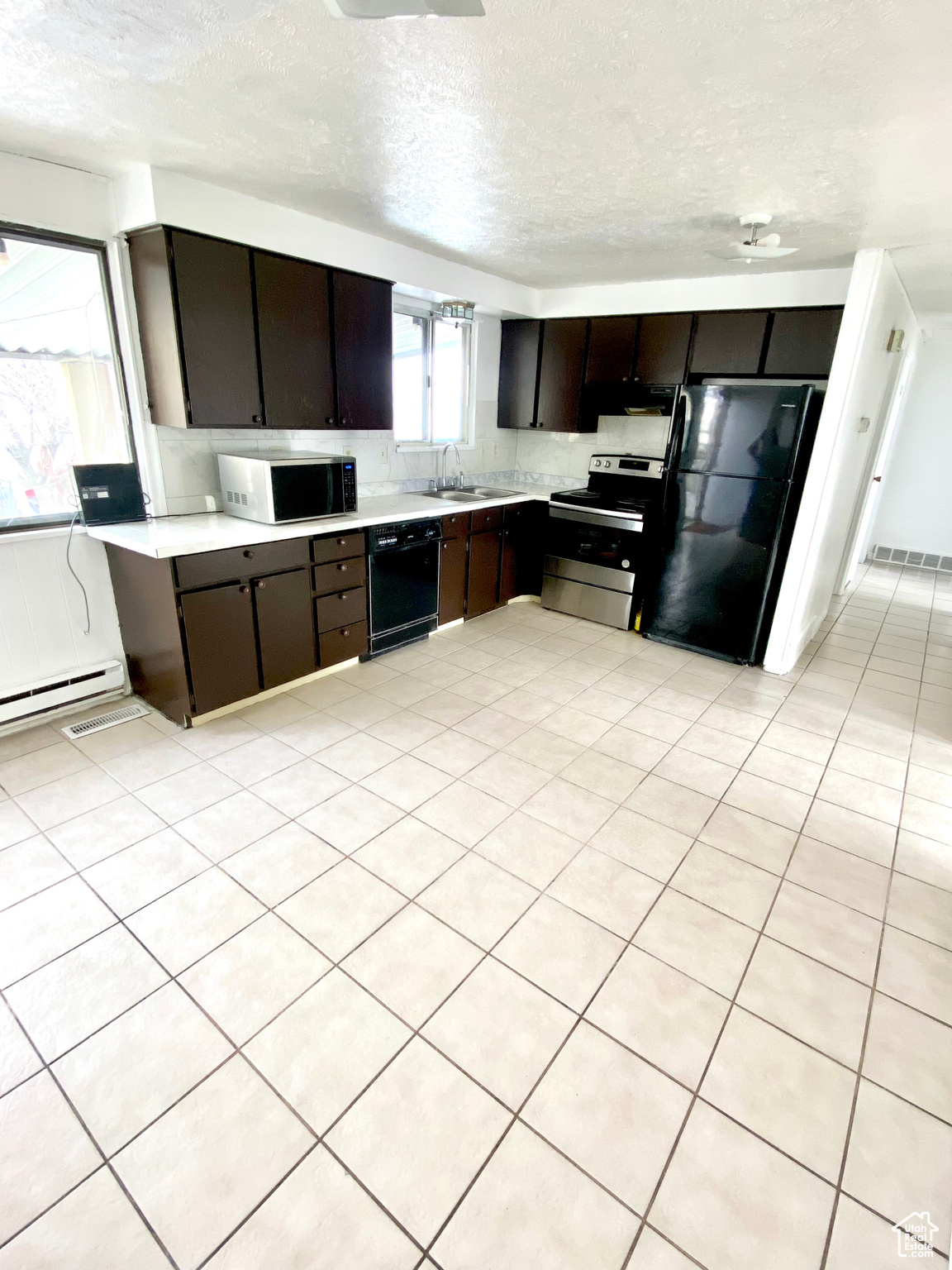 5444 W Bailiff Dr, Kearns, Utah image 4