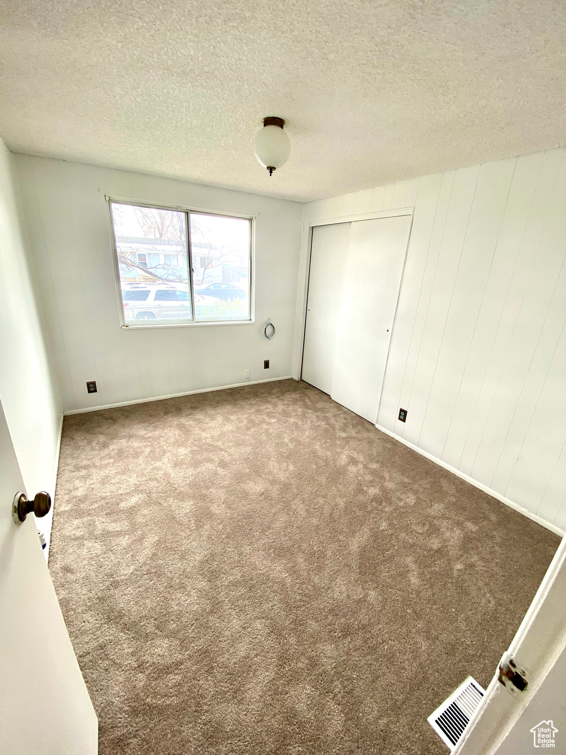 5444 W Bailiff Dr, Kearns, Utah image 8