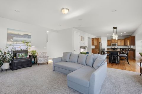 Tiny photo for 13578 S BUCKEYE VIEW WAY, Riverton, UT 84096 (MLS # 2142379)