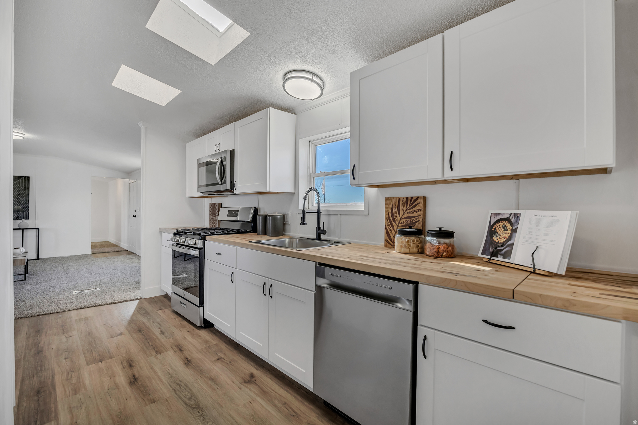 MINOR SUB - Residential