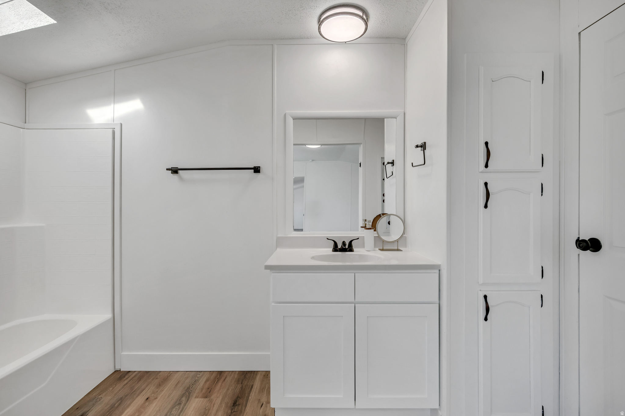 MINOR SUB - Residential