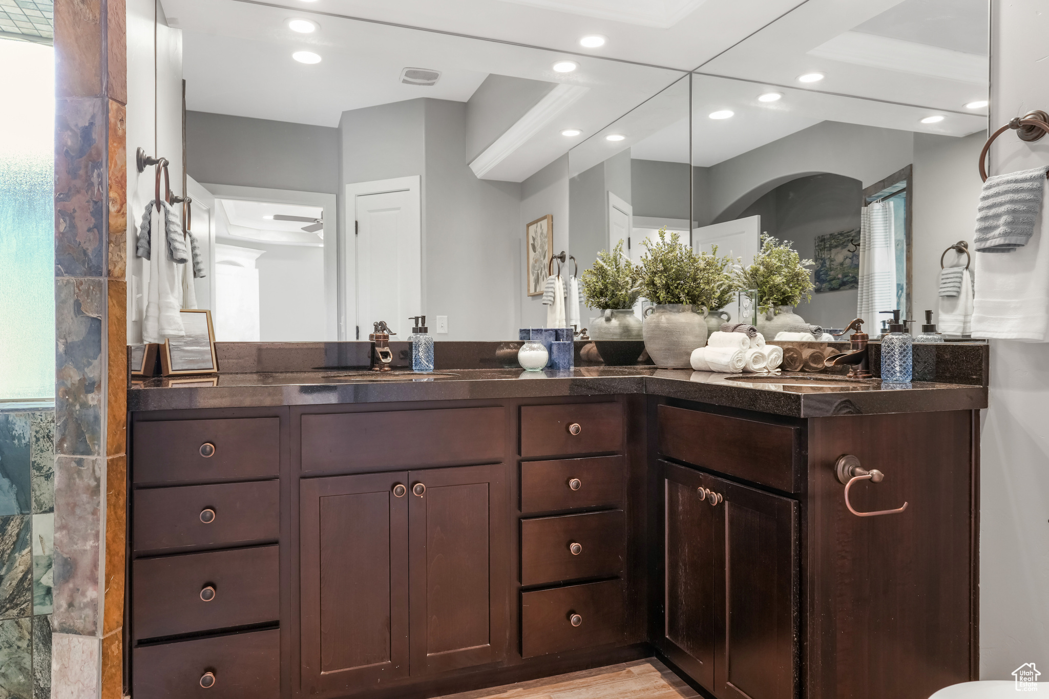 225 S 900, Salt Lake City, Utah image 13