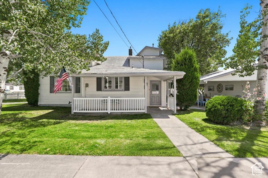 Photo of 240 S 100 E, Hyrum, UT 84319 (MLS # 2192380)