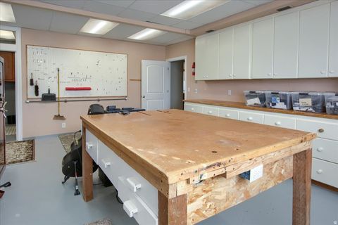 Tiny photo for 1653 E CRESCENT VIEW CIRCLE CIR, Sandy, UT 84092 (MLS # 2137923)