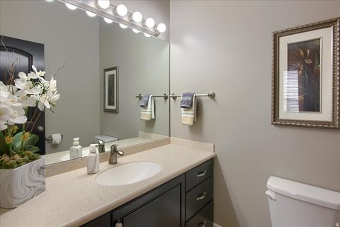 Tiny photo for 1653 E CRESCENT VIEW CIRCLE CIR, Sandy, UT 84092 (MLS # 2137923)