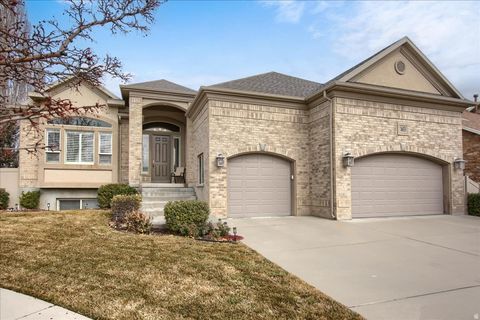 Tiny photo for 1653 E CRESCENT VIEW CIRCLE CIR, Sandy, UT 84092 (MLS # 2137923)