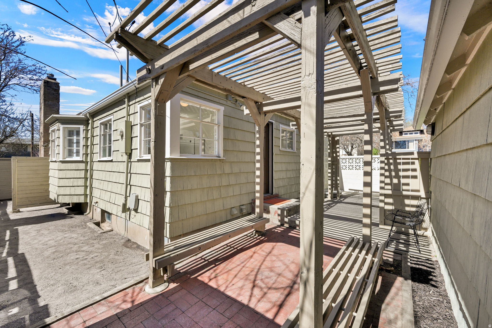 AVENUES - Residential