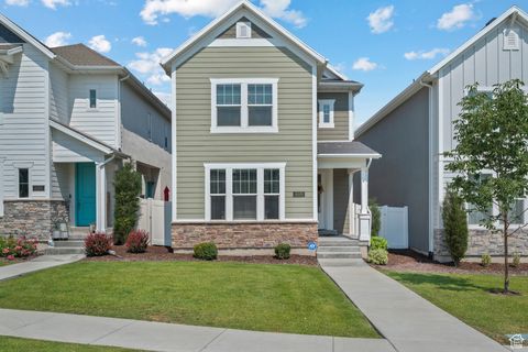 Tiny photo for 4449 W 2550 N, Lehi, UT 84043 (MLS # 2108490)