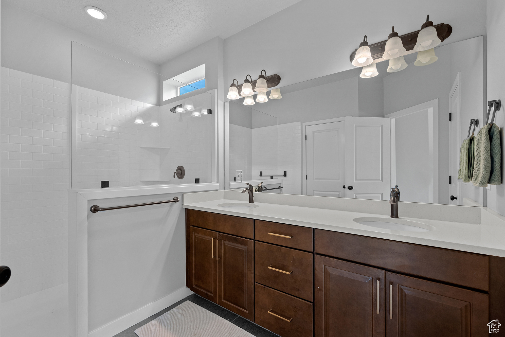 HOLBROOK FARMS - Residential