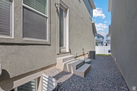 Tiny photo for 4449 W 2550 N, Lehi, UT 84043 (MLS # 2108490)