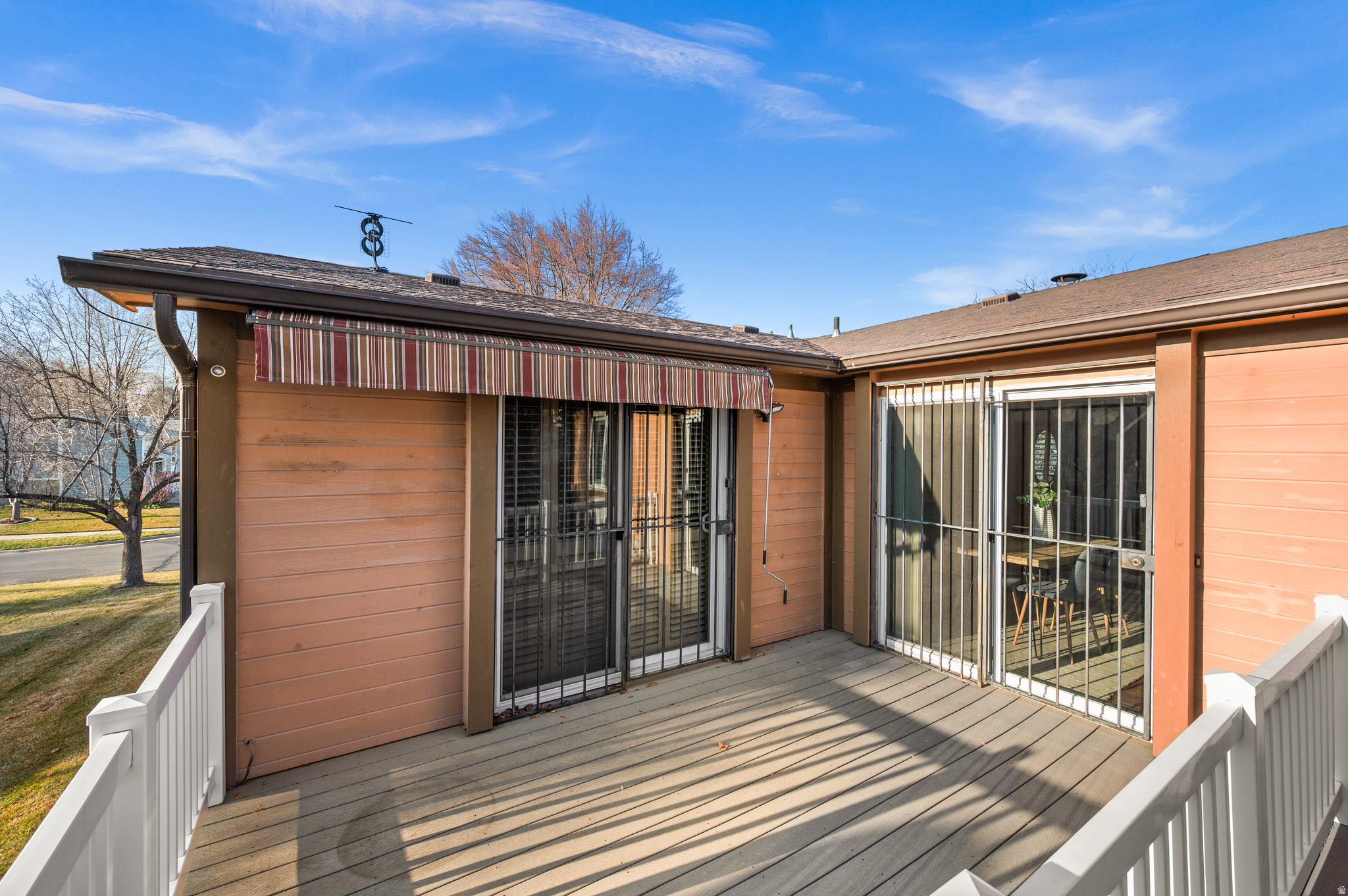 BARRINGTON PARK - Residential