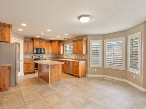 Tiny photo for 6024 S 1200 E, South Ogden, UT 84405 (MLS # 2147932)