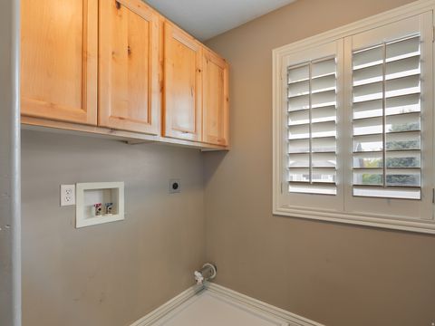 Tiny photo for 6024 S 1200 E, South Ogden, UT 84405 (MLS # 2147932)