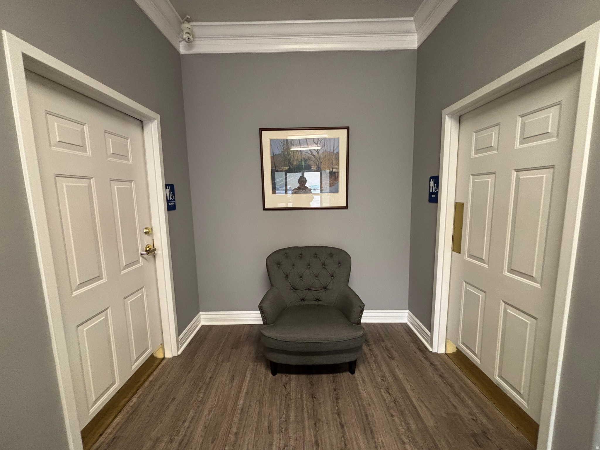 RADIUS CURVE - Commercial Sale