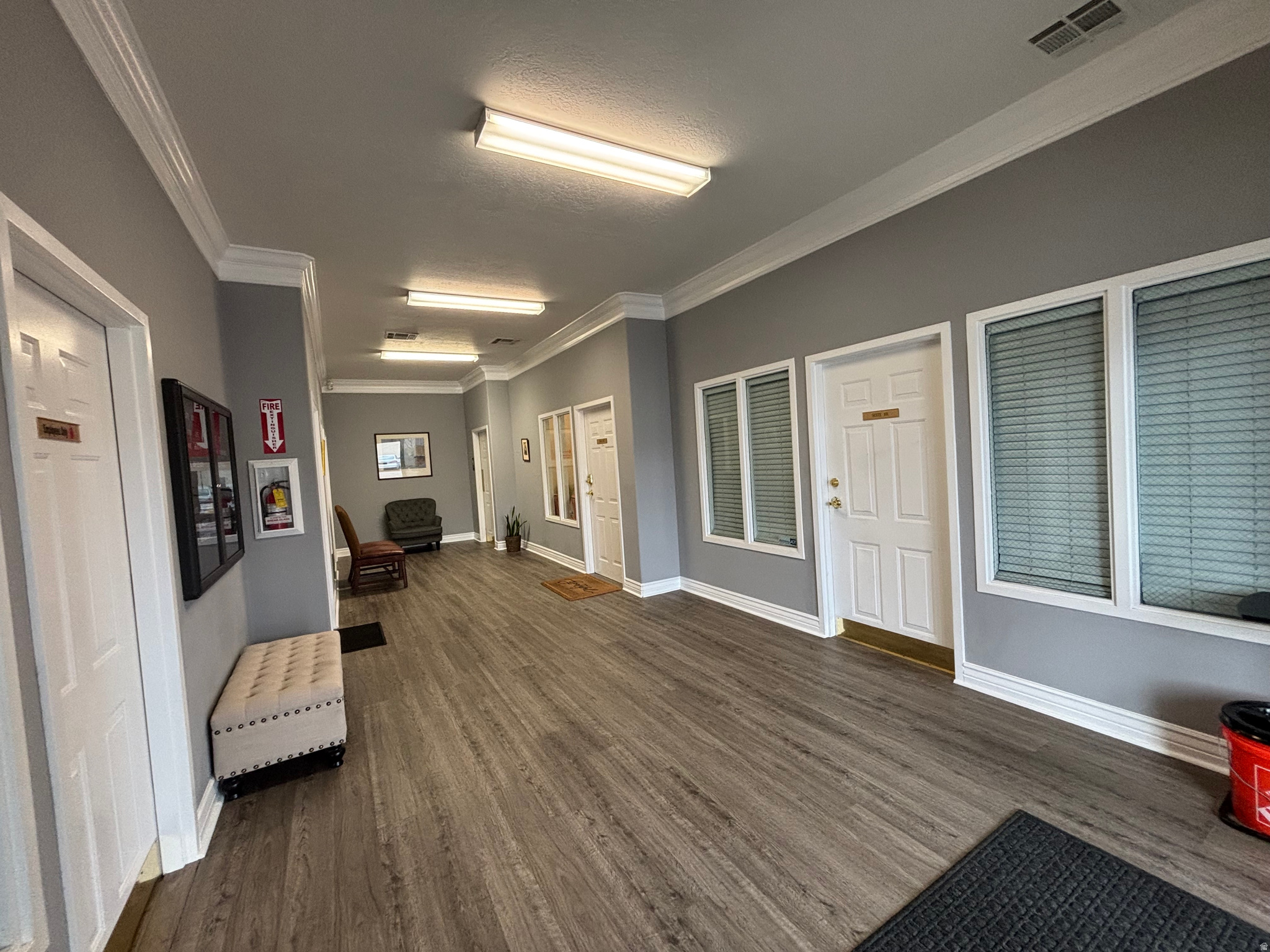 RADIUS CURVE - Commercial Sale