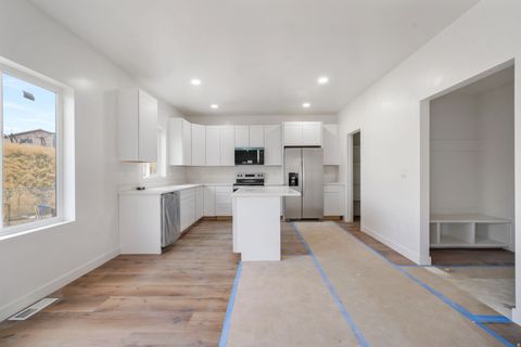 Tiny photo for 1551 S 3170 E, Spanish Fork, UT 84660 (MLS # 2129068)