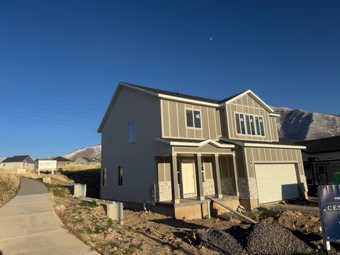 Photo of 1551 S 3170 E, Spanish Fork, UT 84660 (MLS # 2129068)