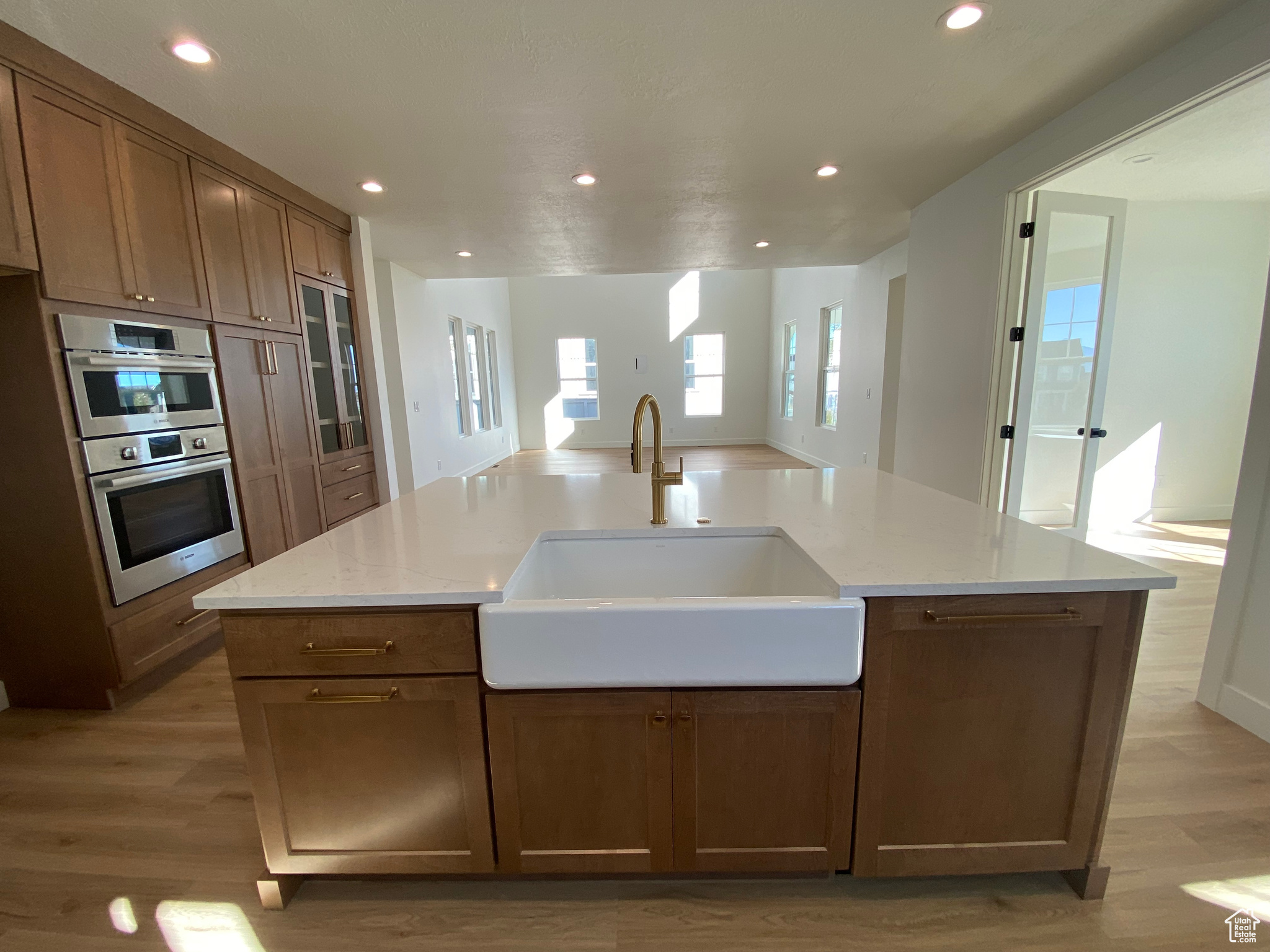 DAYBREAK - Residential