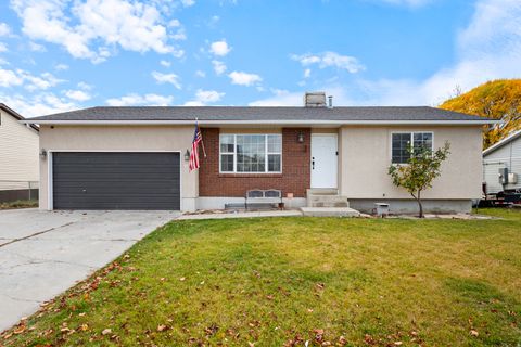 Photo of 5924 RED ZINC DR. Dr, Salt Lake City, UT 84118 (MLS # 2124596)