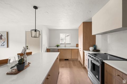 Tiny photo for 9123 S MEADOW CT, Sandy, UT 84093 (MLS # 2114308)