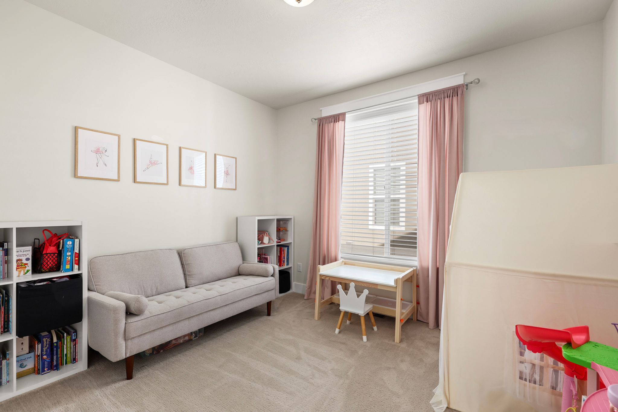 WOODFIELD FARMS - Residential