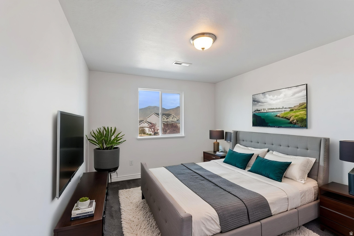 SUNSET ESTATES - Residential