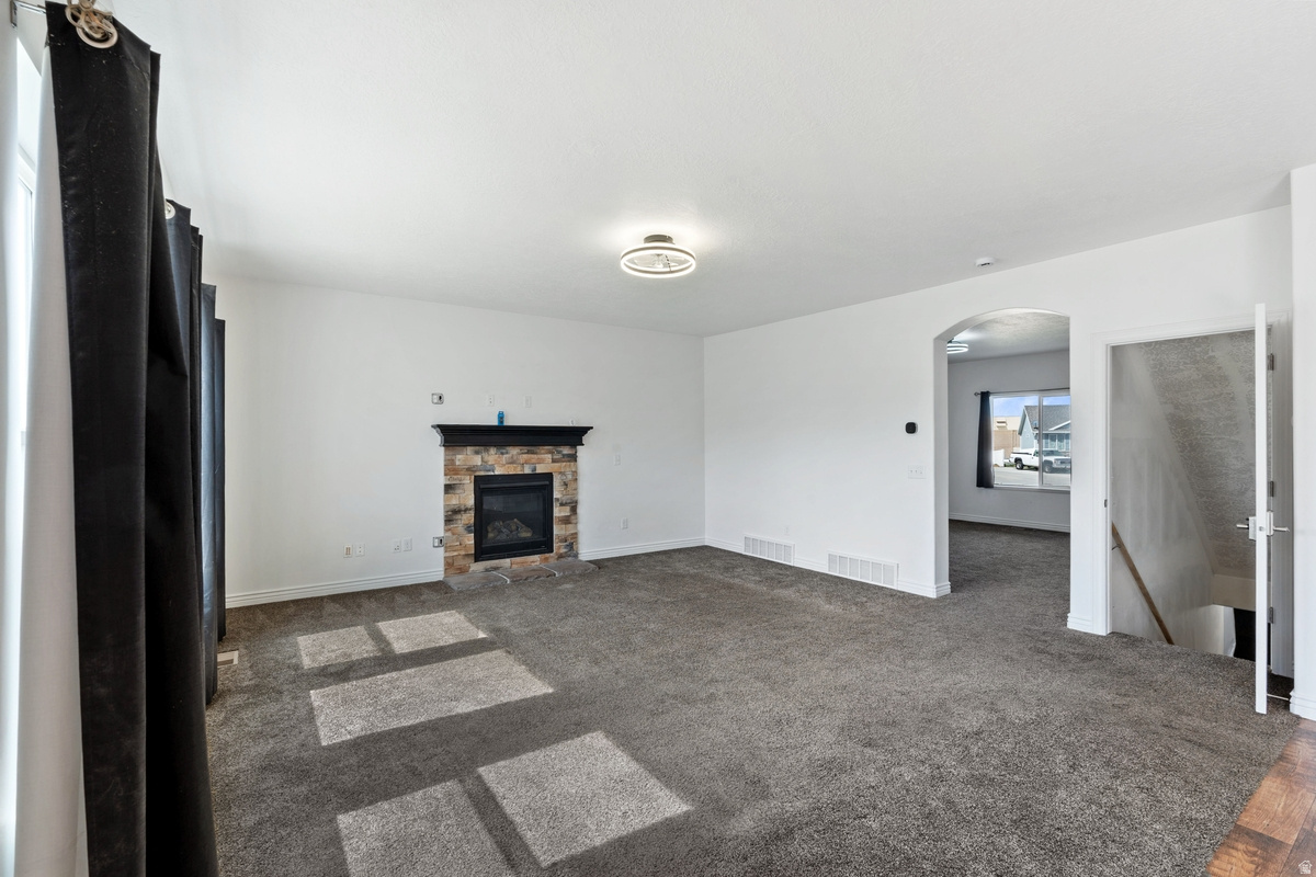 SUNSET ESTATES - Residential