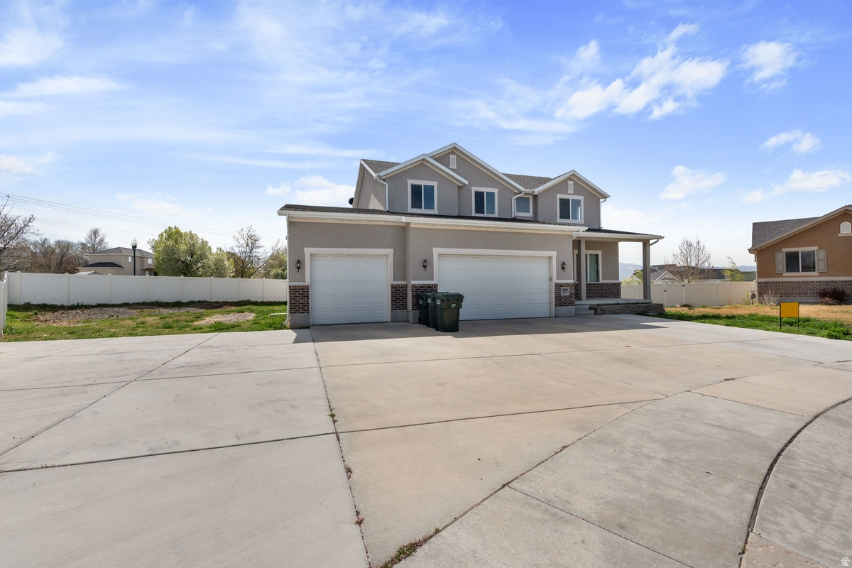 SUNSET ESTATES - Residential