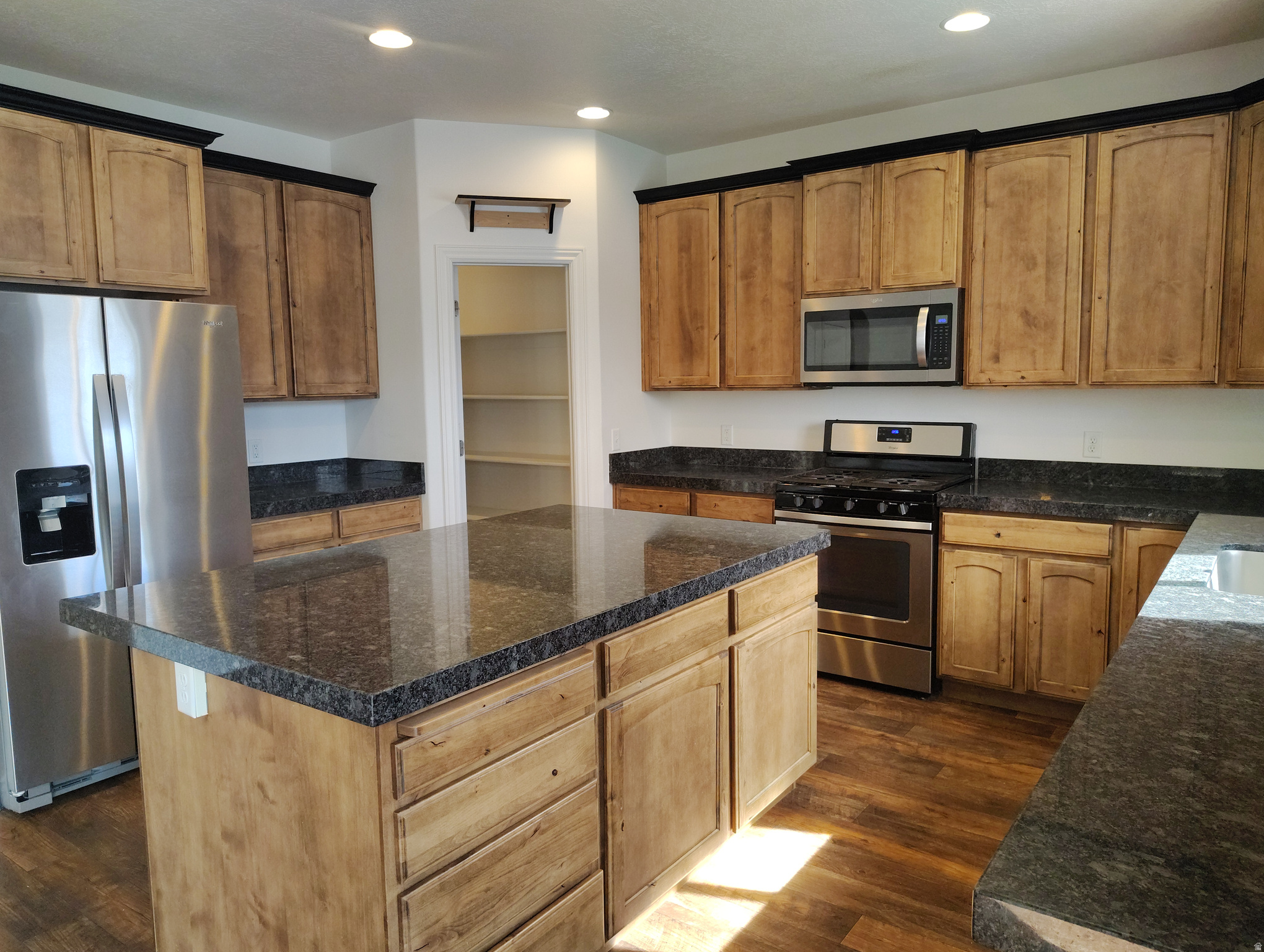 SUNSET ESTATES - Residential