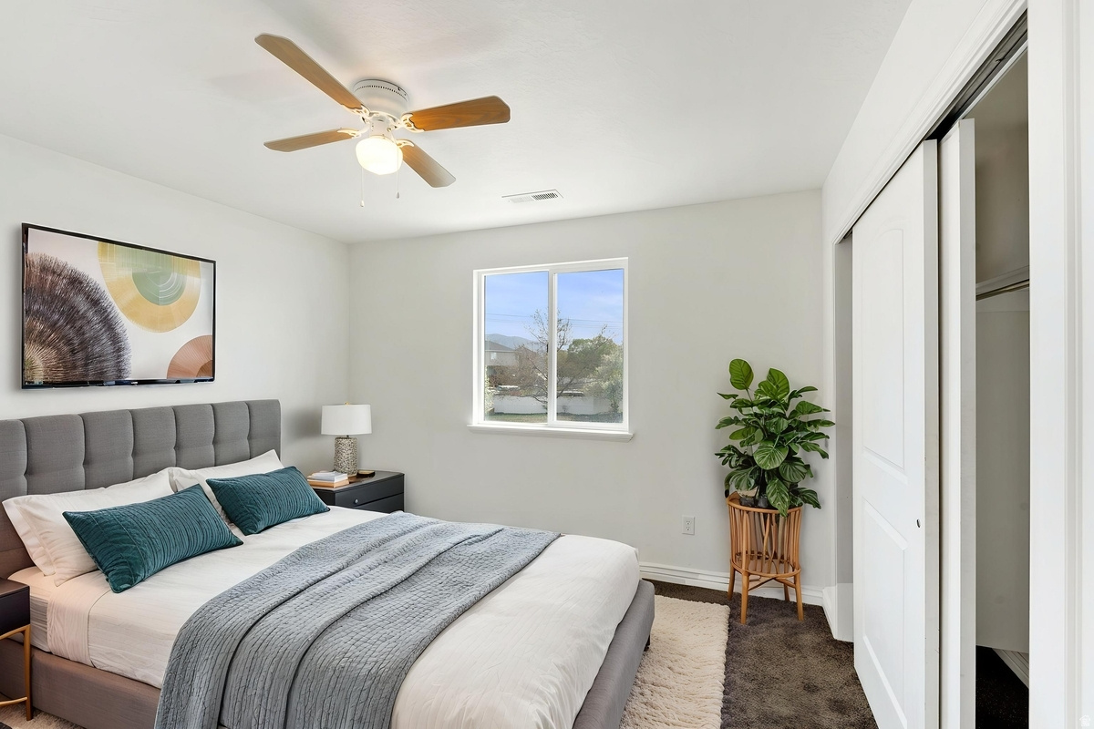 SUNSET ESTATES - Residential