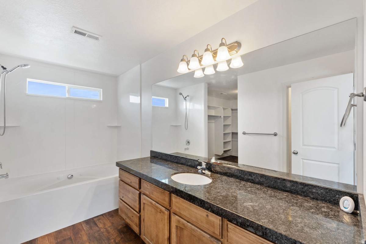 SUNSET ESTATES - Residential