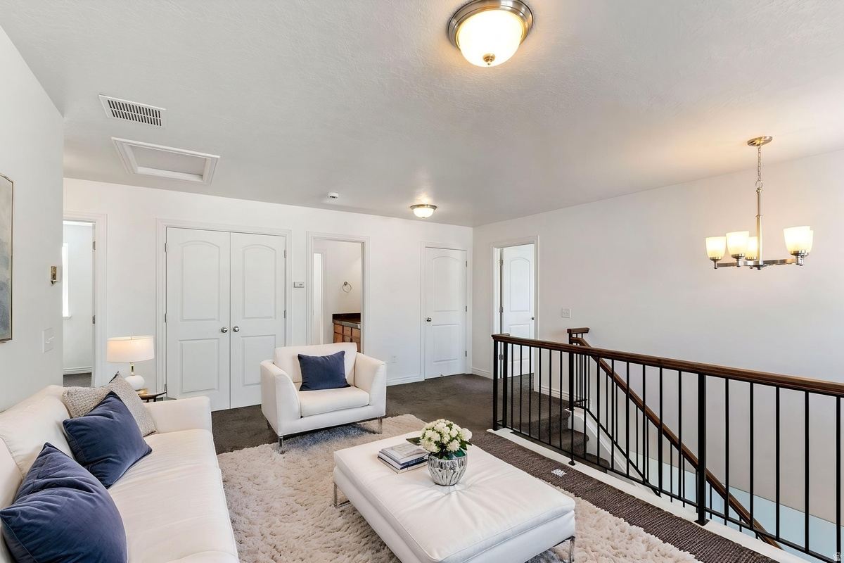 SUNSET ESTATES - Residential